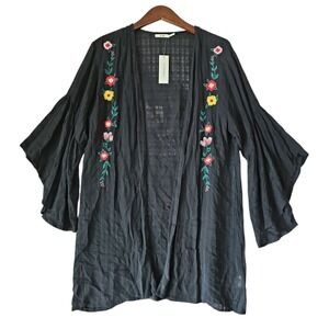 Francesca's Mi Ami Flared Sleeve Black Floral Embroidery Open Front Kimono S NWT
